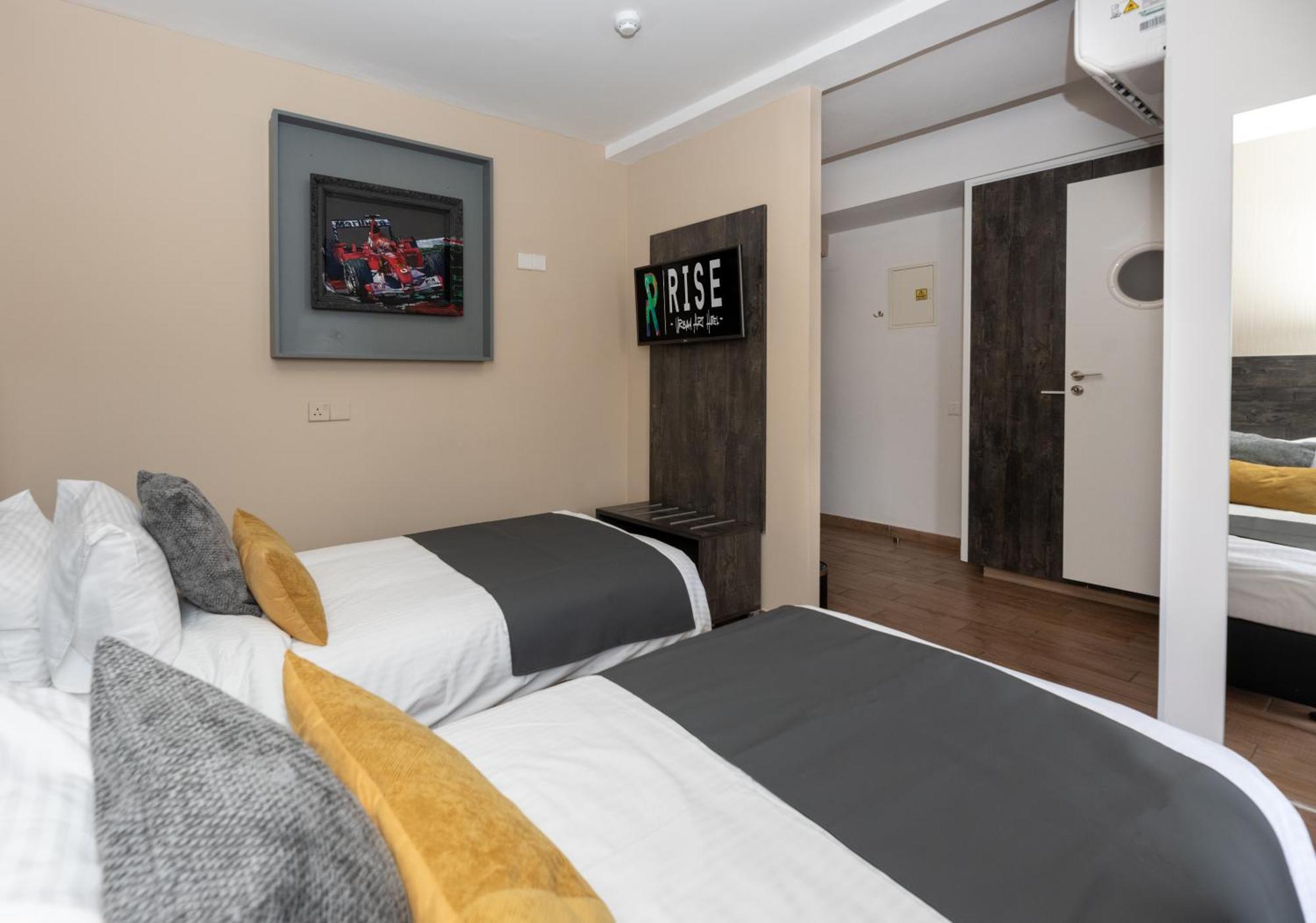 Rise Urban Art Hotel لارنكا المظهر الخارجي الصورة